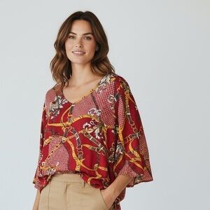 Tacera ladies blouse. 2X. NWOT. Equestrian Pattern red gold white